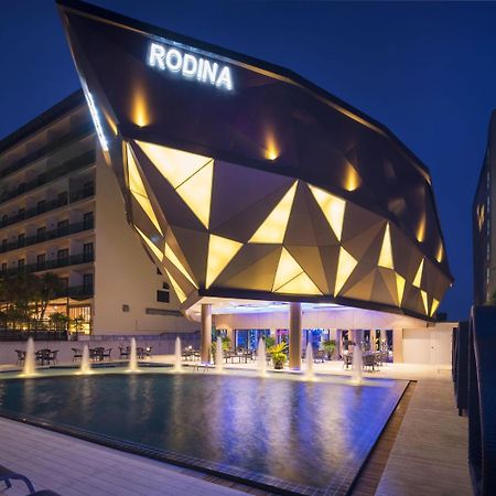 Rodina Beach Hotel Jomtien Beach Buitenkant foto