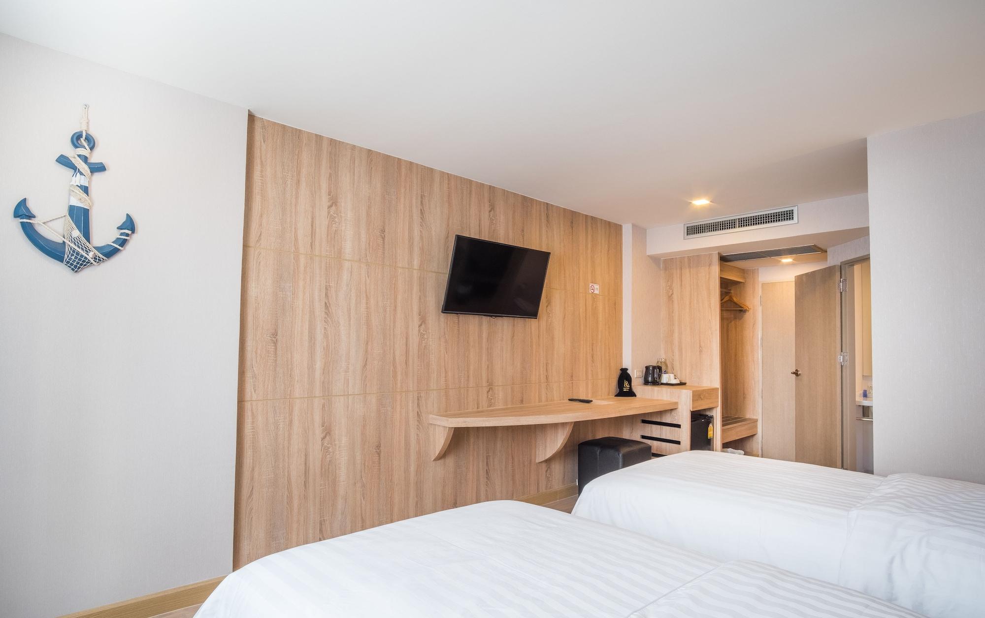 Rodina Beach Hotel Jomtien Beach Buitenkant foto